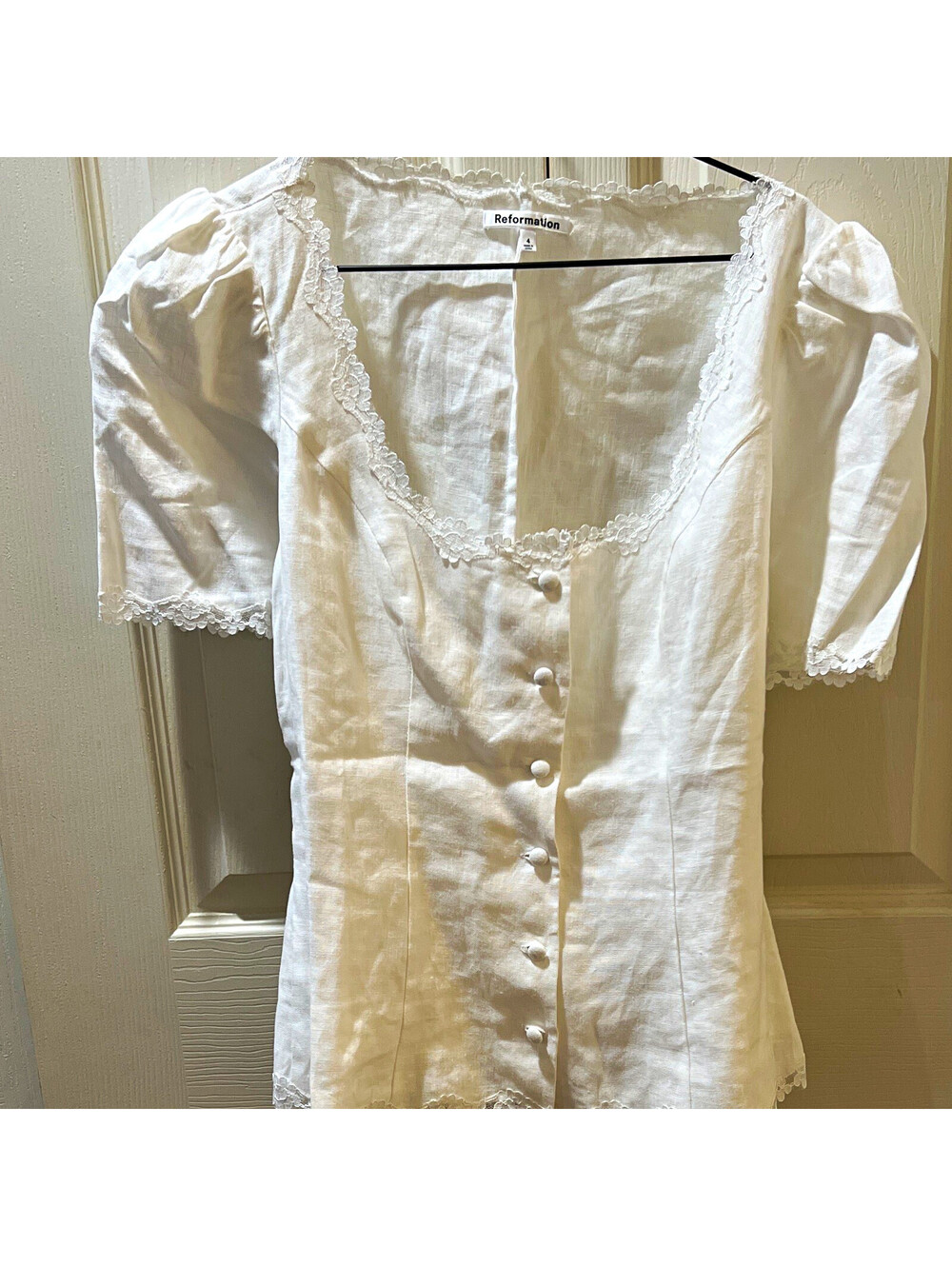 Reformation Women’s 4 White Square Neck Puff Sleeve Button Lace Blouse